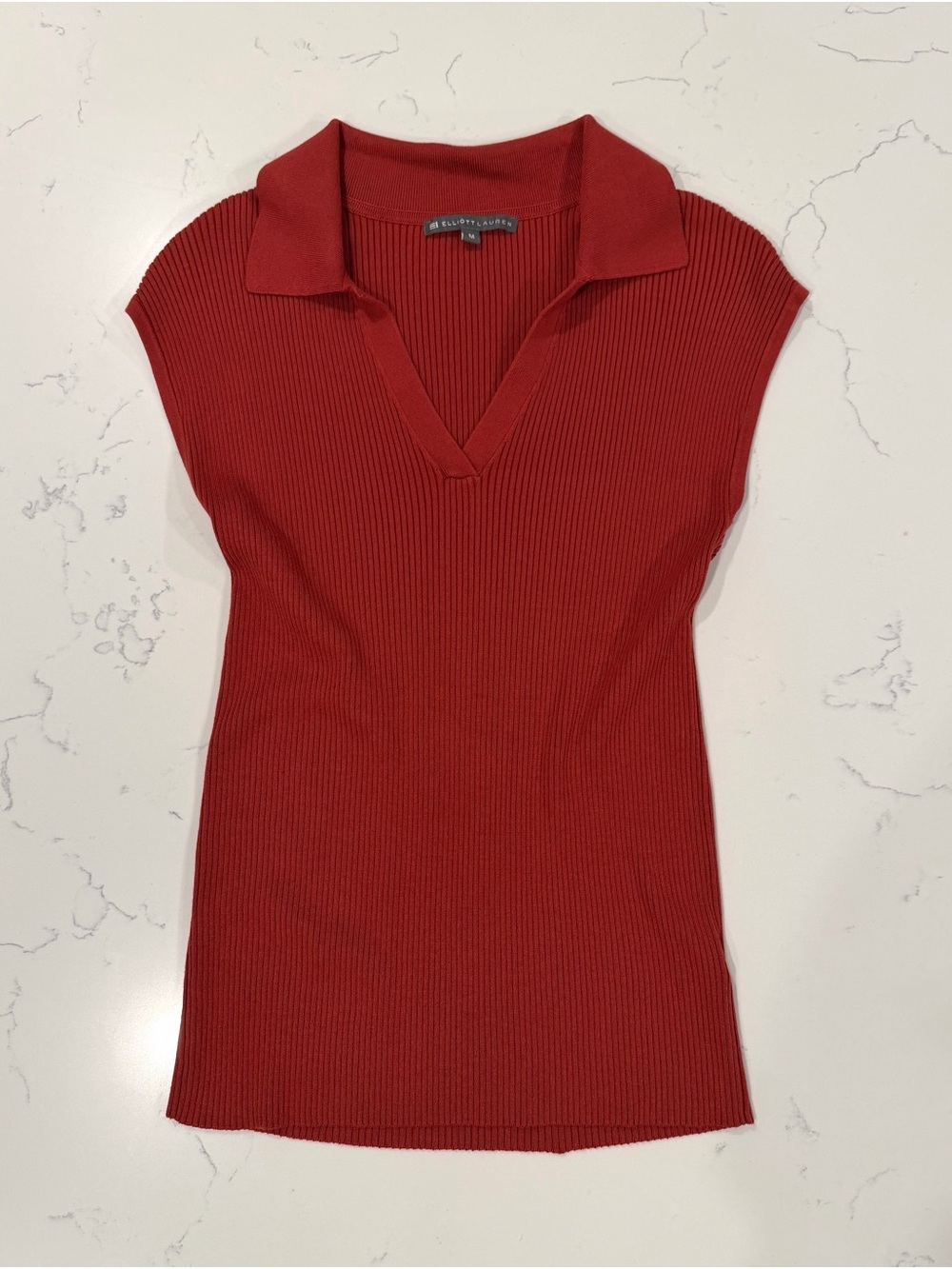 Elliott Lauren Ribbed Knit Polo Top Women’s Medium Rust Red Stretch Cap Sleeve